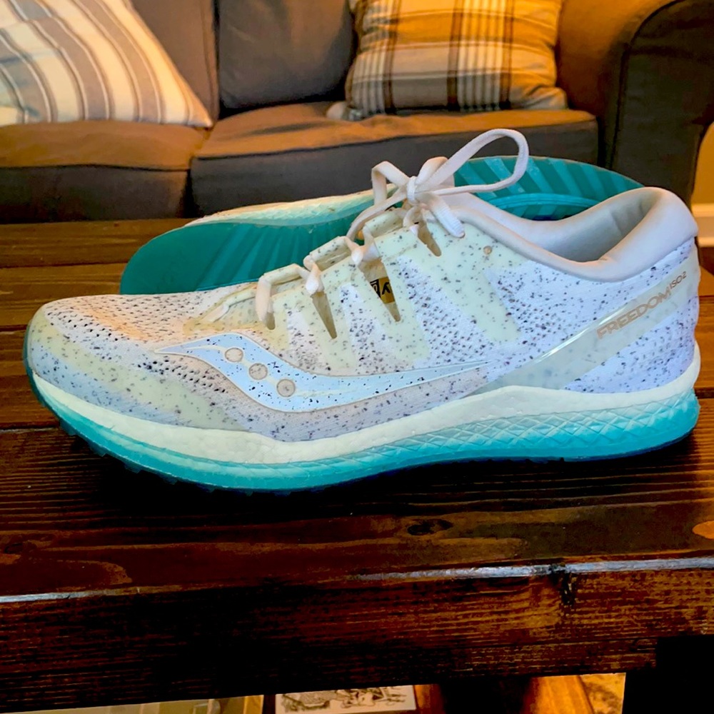 Saucony Freedom ISO 2 ***White****
